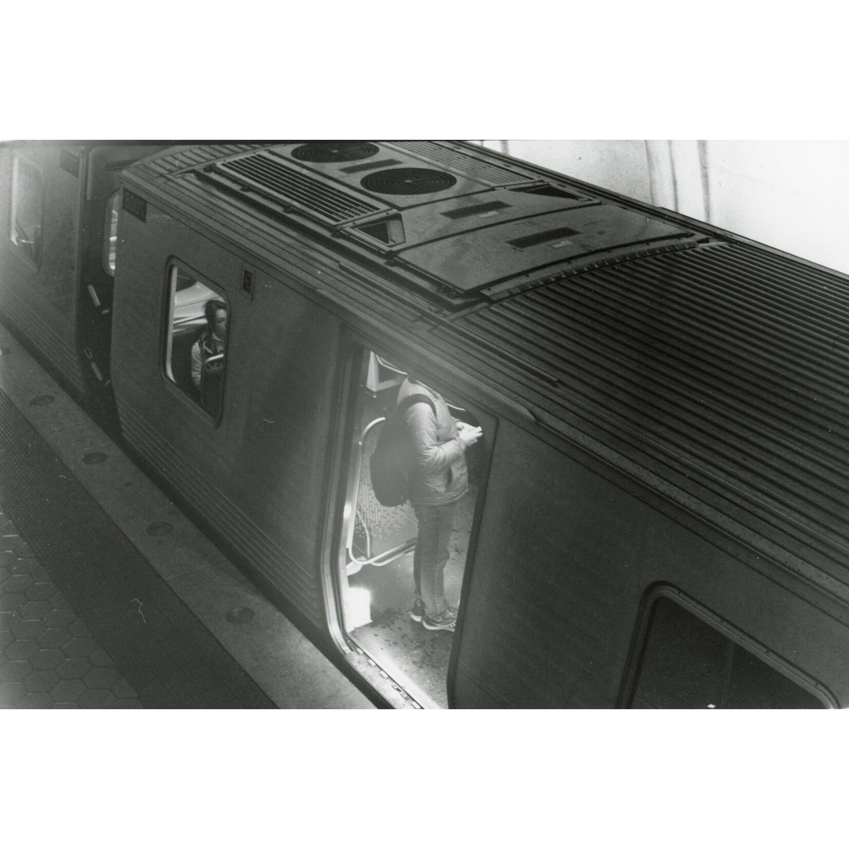 The Lifeless Commuter | Mea Poole