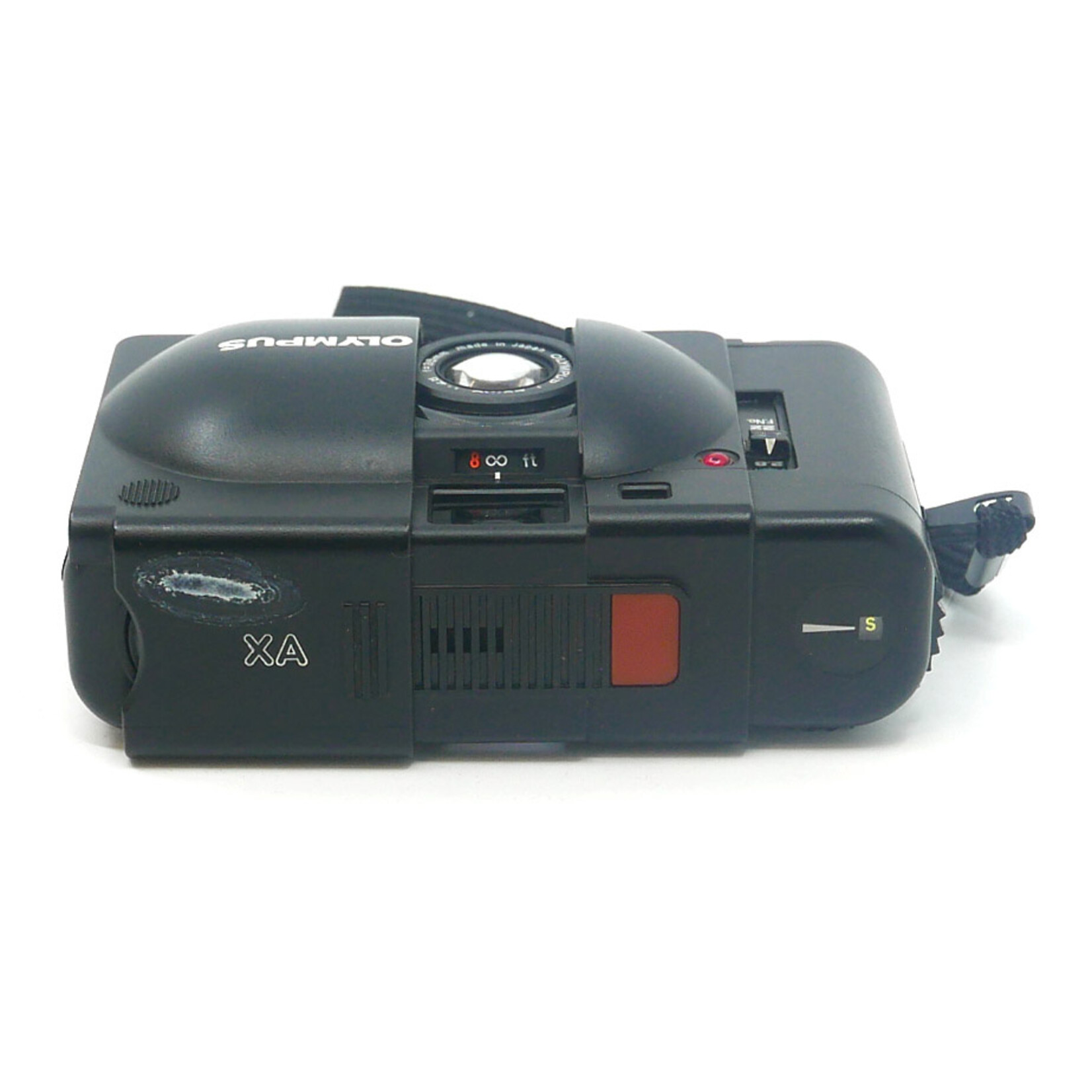 Olympus Olympus XA 35mm f2.8 w/A16 flash in case (Used)