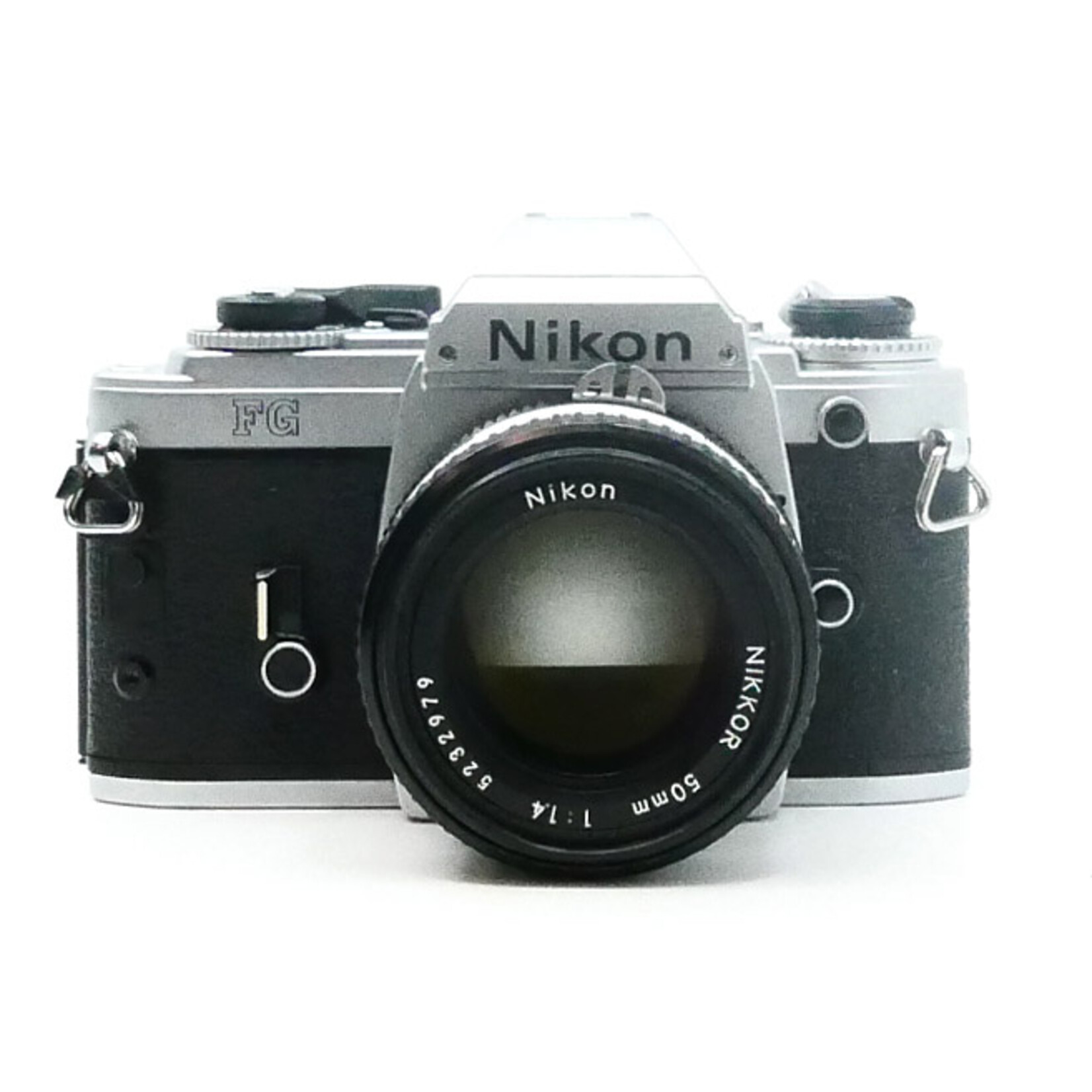 Nikon Nikon FG 35mm Film Camera w/Nikkor 50mm 1.4 AI-S Lens (Used)