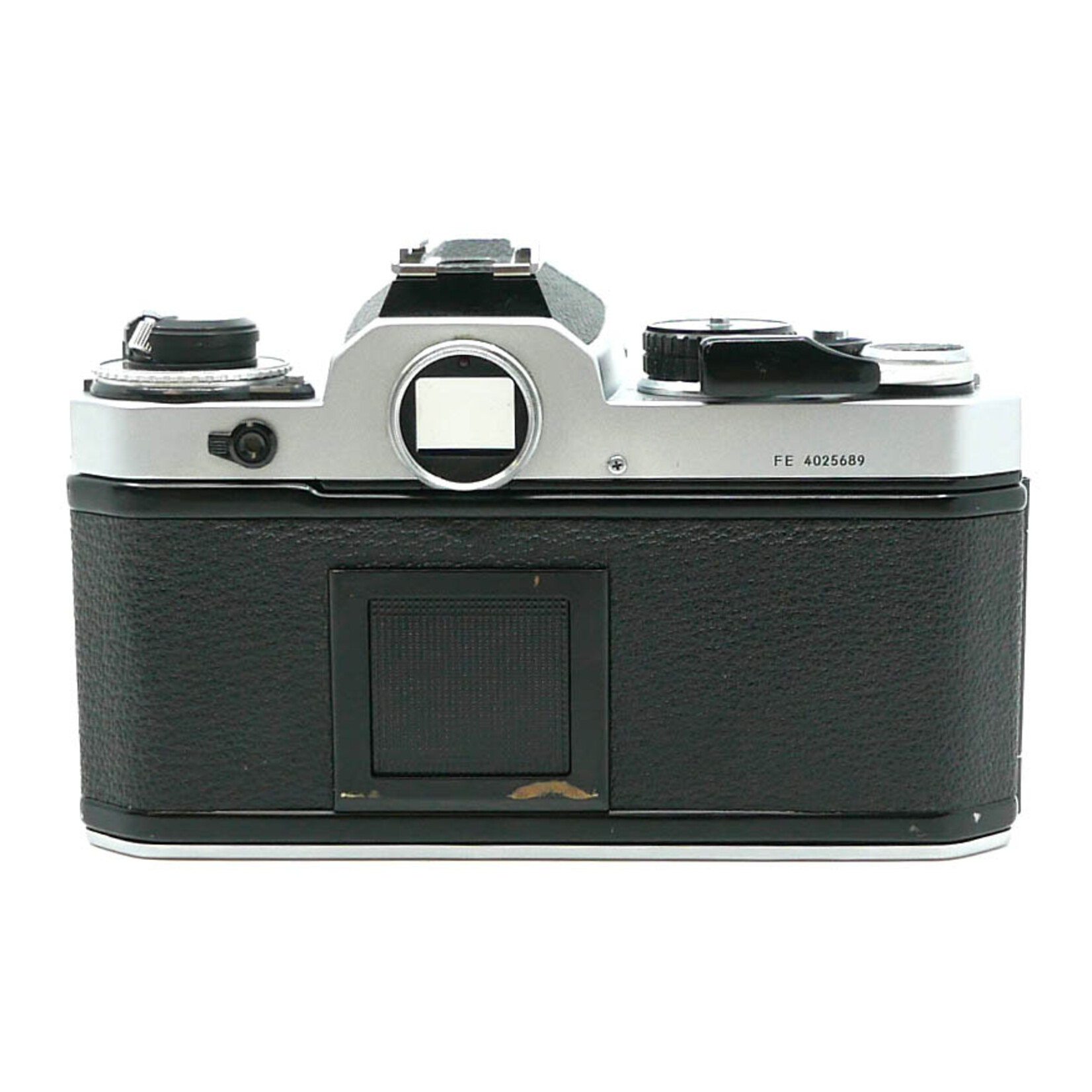 Nikon Nikon FE SLR Body w/Nikkor 50mm 1.4 AI (Used)