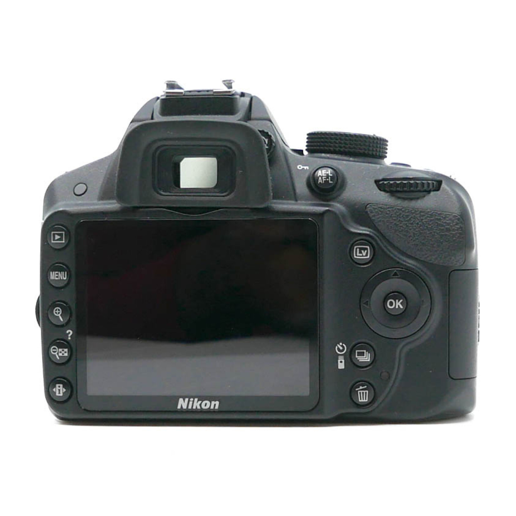 Nikon Nikon D3200 DSLR w/18-55mm f/3.5-5.6  II VR Lens (Used)