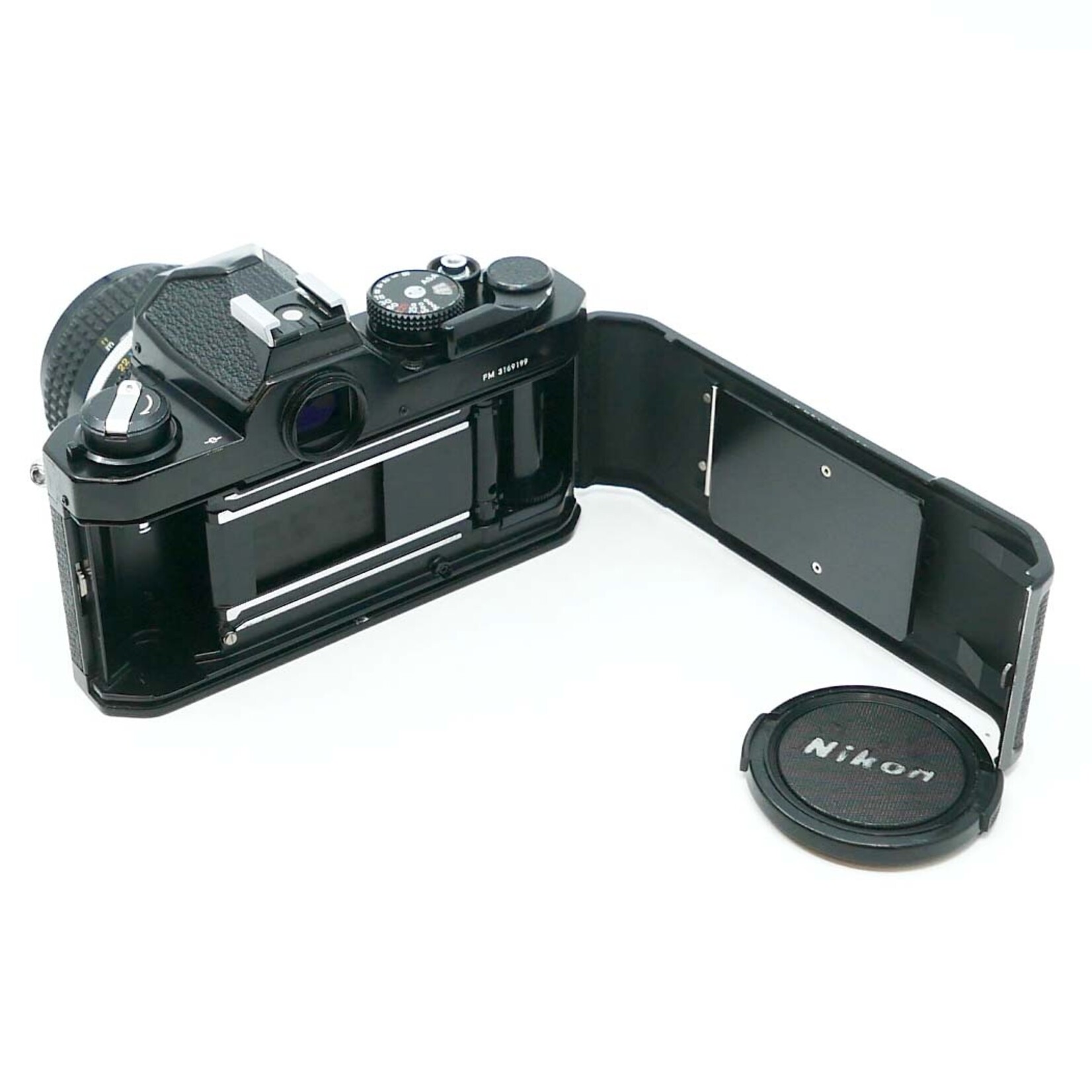 Nikon Nikon FM SLR camera BLACK w/28mm f3.5 Lens Ai (Used)