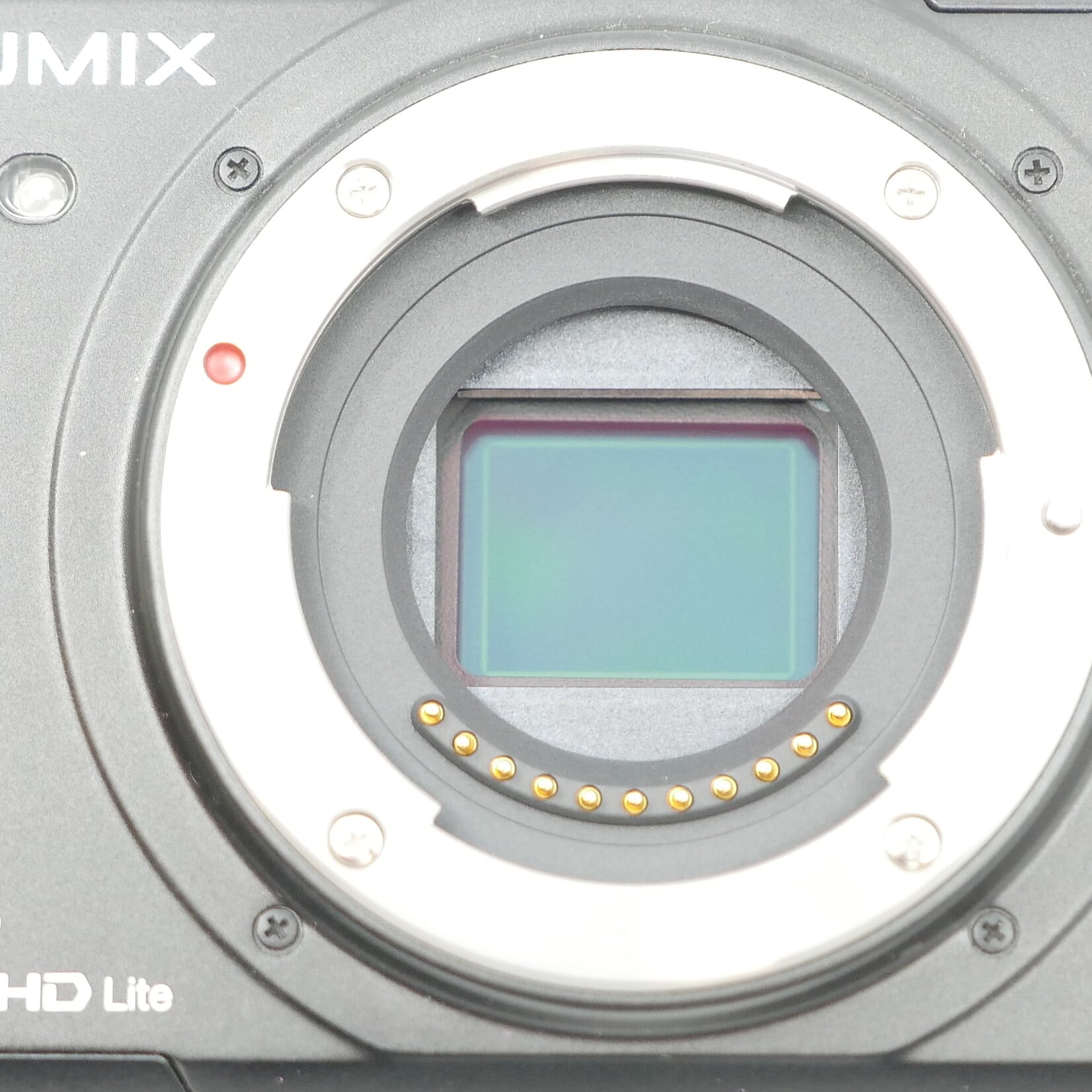 Lumix Panasonic Lumix GF1 w/ G Vario 14-45mm f/3.6-5.6 (Used)