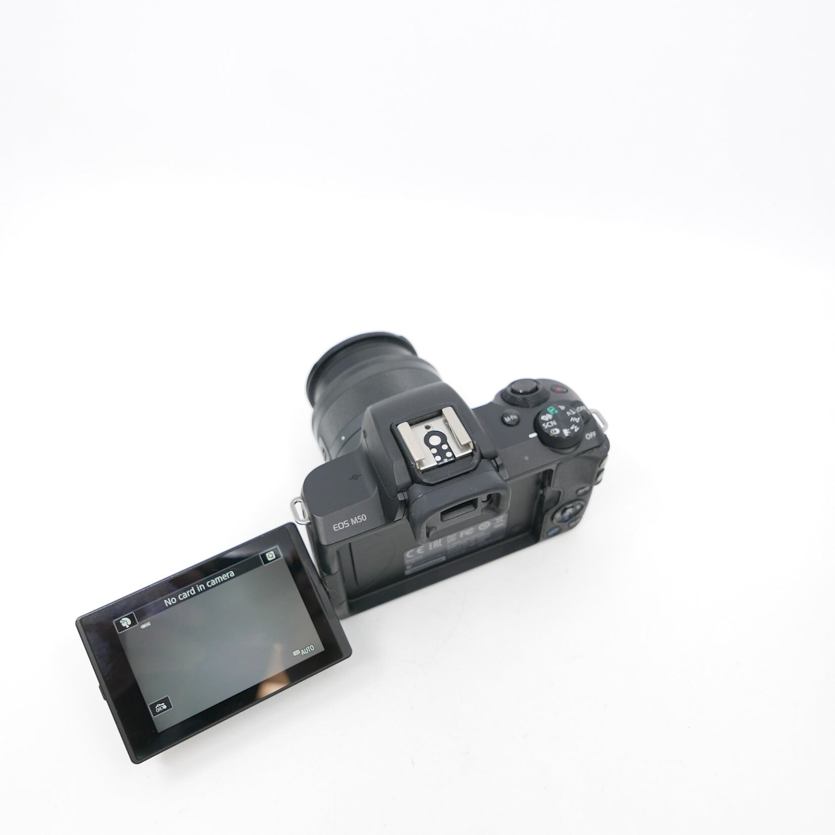 Canon Canon M50 w/ 15-45mm 1:3.5-6.3 IS STM (Used)