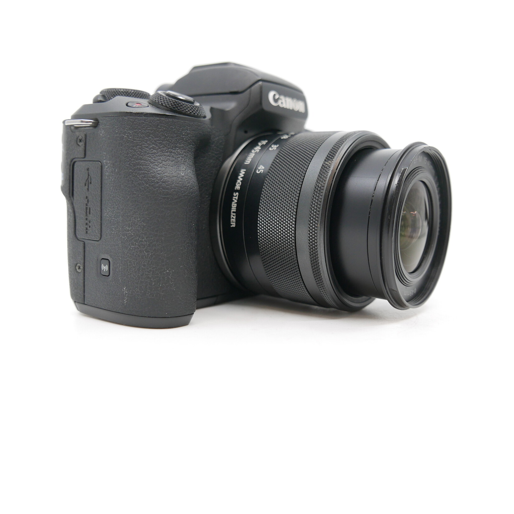 Canon Canon M50 w/ 15-45mm 1:3.5-6.3 IS STM (Used)
