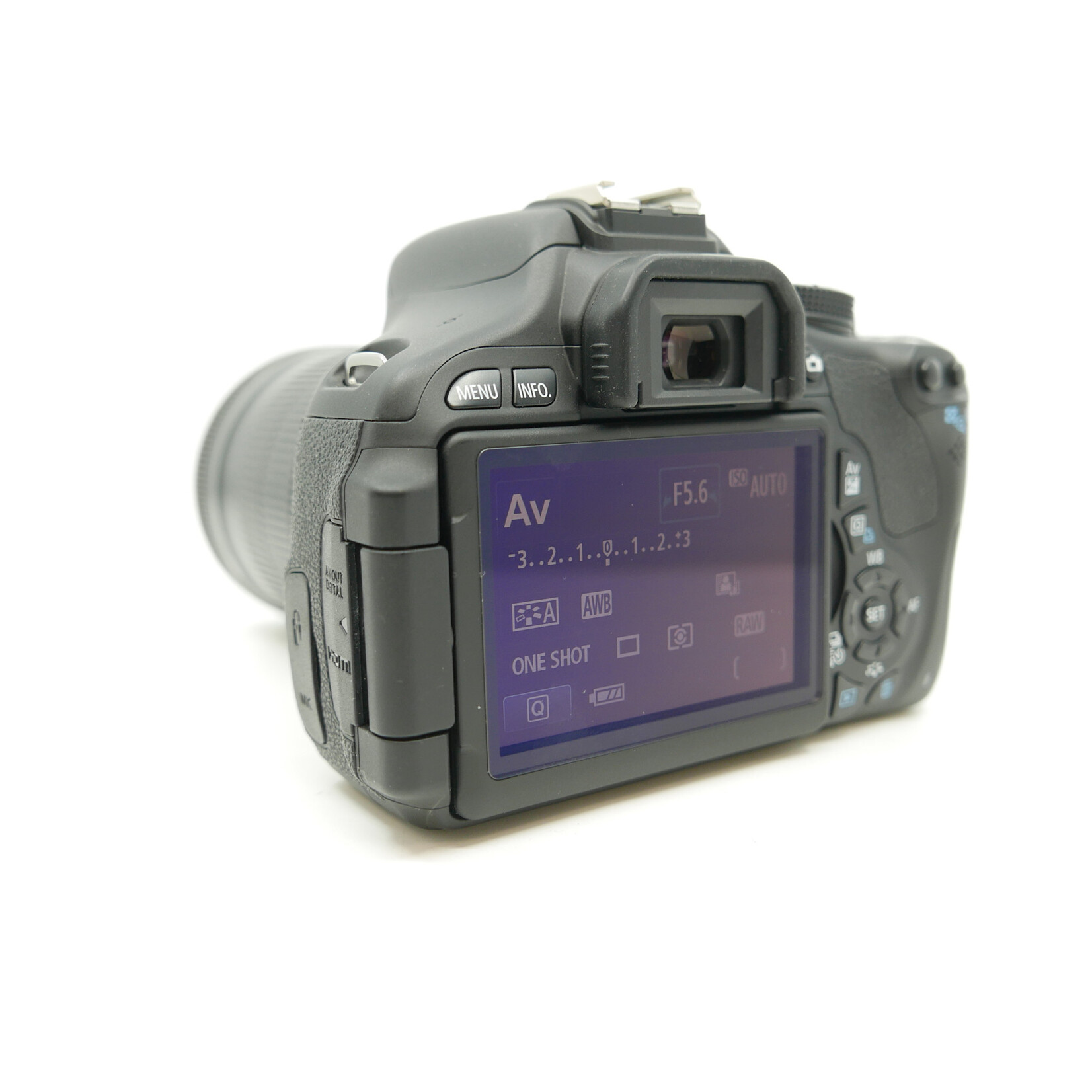 Canon Canon EOS Rebel T3i w/ 18-135mm 1:3.5-5.6 IS (Used)