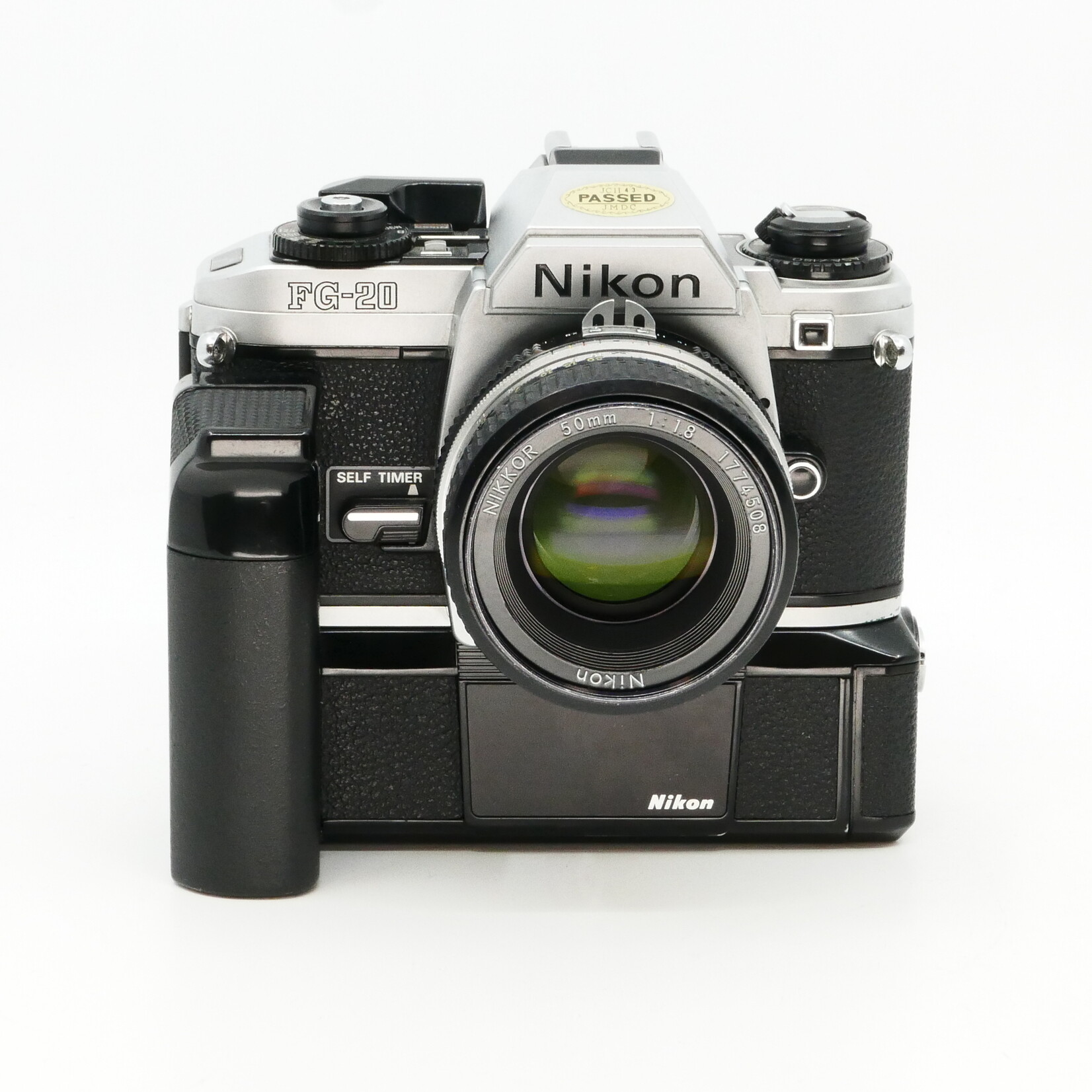 Nikon Nikon FG-20 w/ 50mm f/ 1.8 (Used)