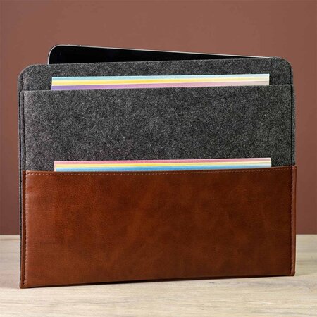 Felt Ministry Sleeve Brown