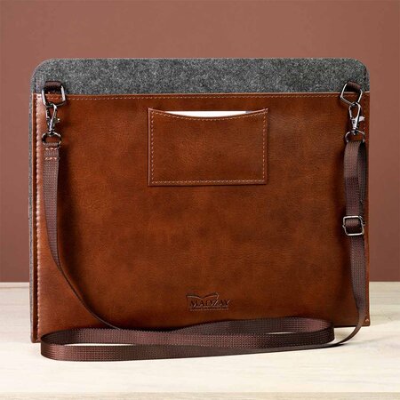Felt Ministry Sleeve Brown