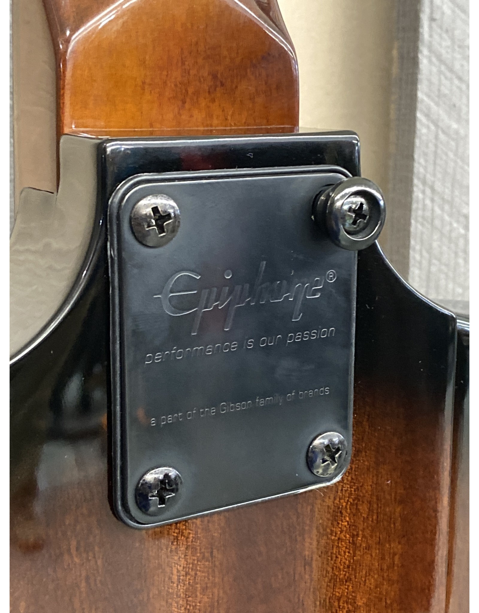 Epiphone Epiphone Thunderbird IV Sunburst Bass 2018 (Used)