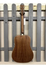 Art & Lutherie Art & Lutherie Americana Natural EQ Dreadnaught
