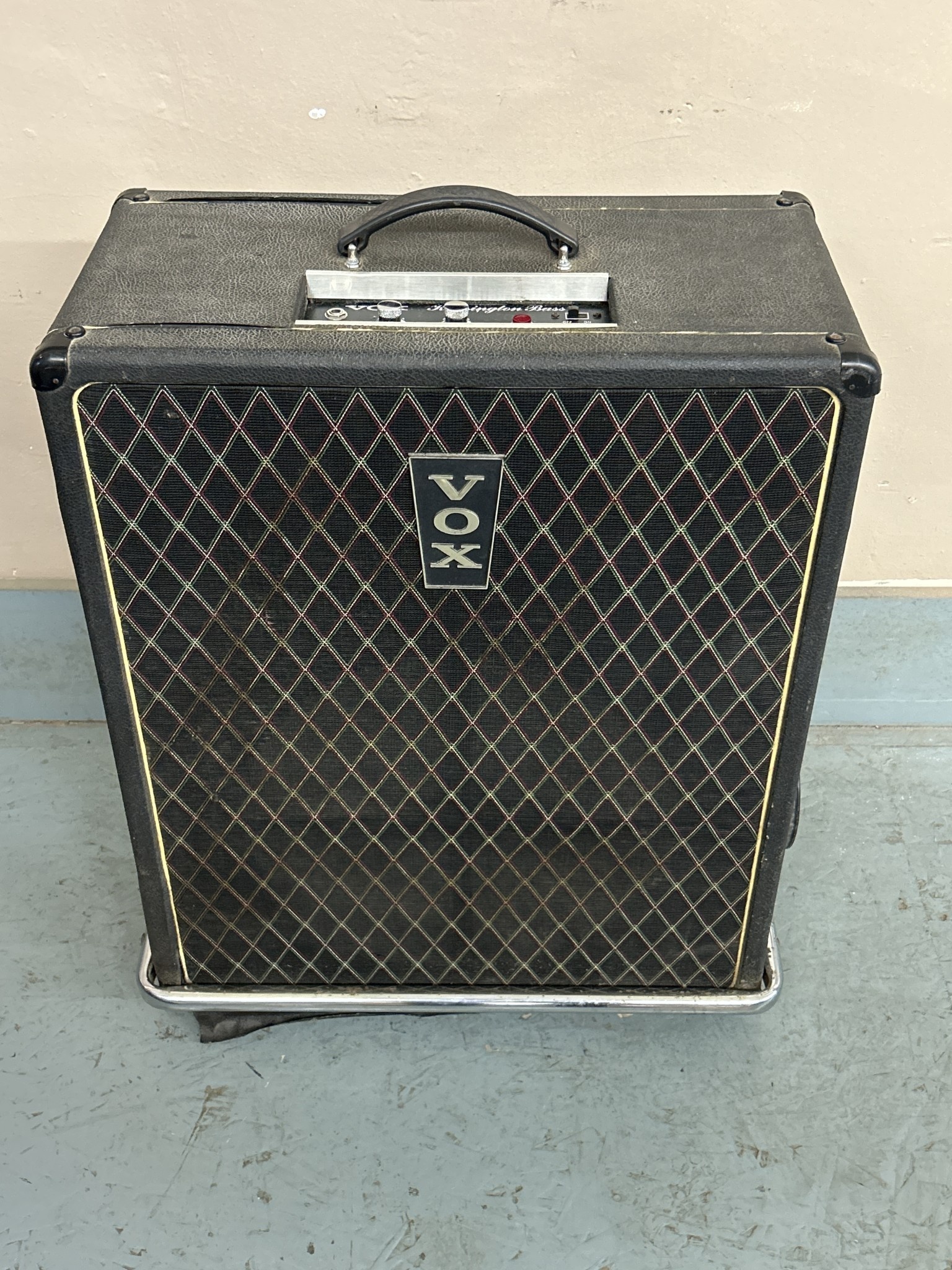 Vox Kensington Bass V1231 50Watt Bass Amp (Used) Backwoods Guitar