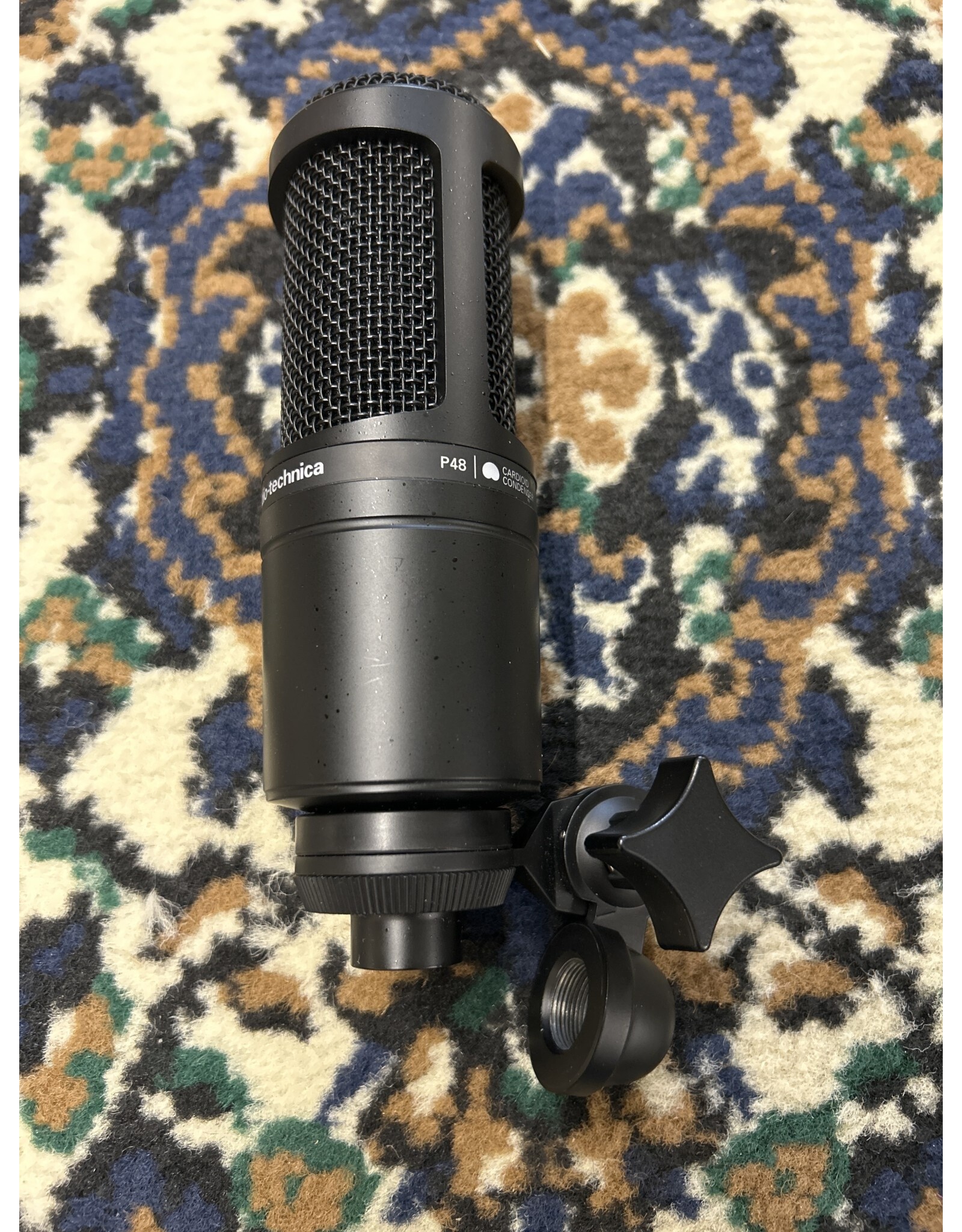 Audio-Technica AT2020 Cardioid Medium-Diaphragm Condenser Microphone (Used)