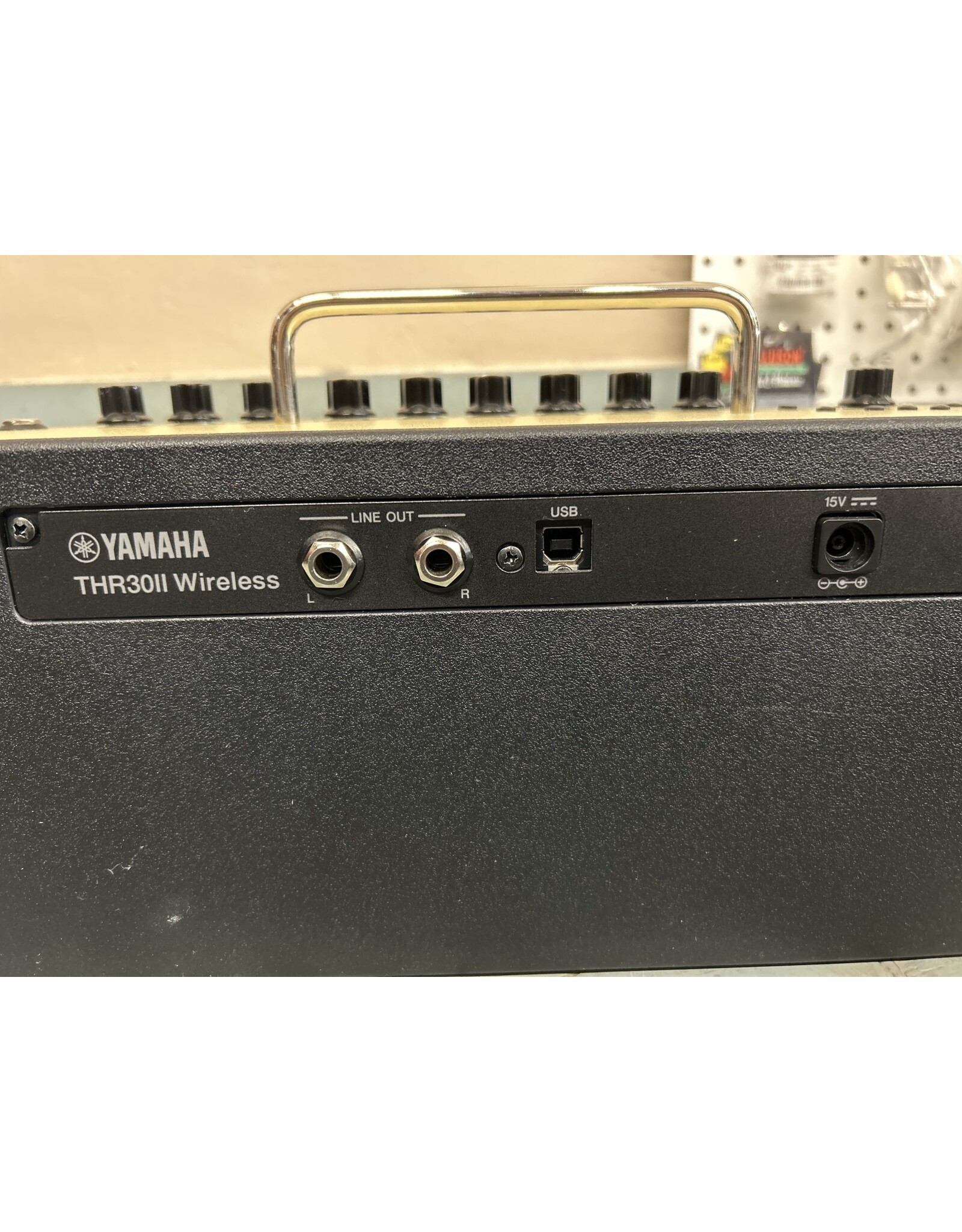 Yamaha THR30II Wireless Bluetooth Desktop Combo Amplifier (Used ...