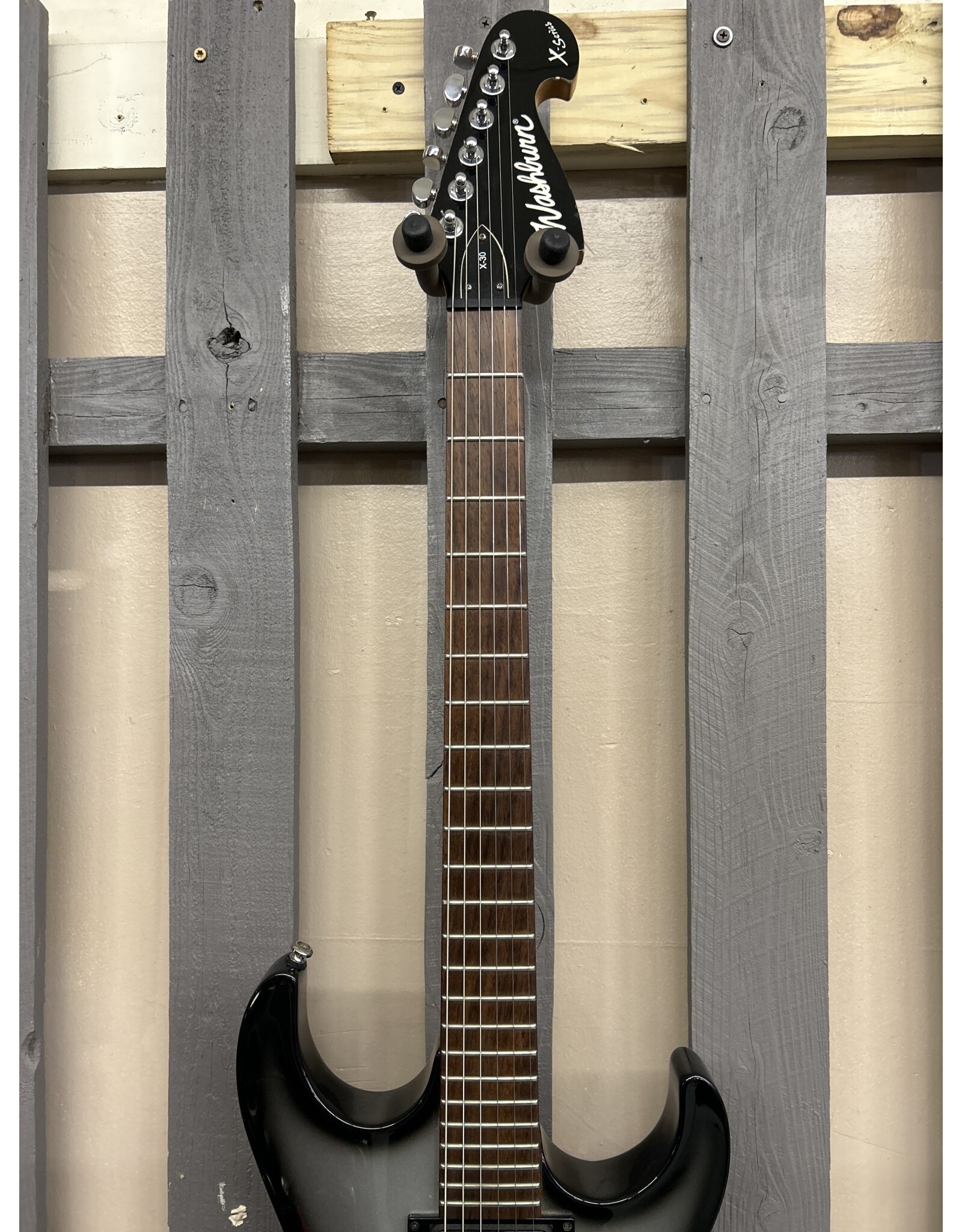 Washburn X30 Electric Guitar Silverburst (Used) Backwoods Guitar