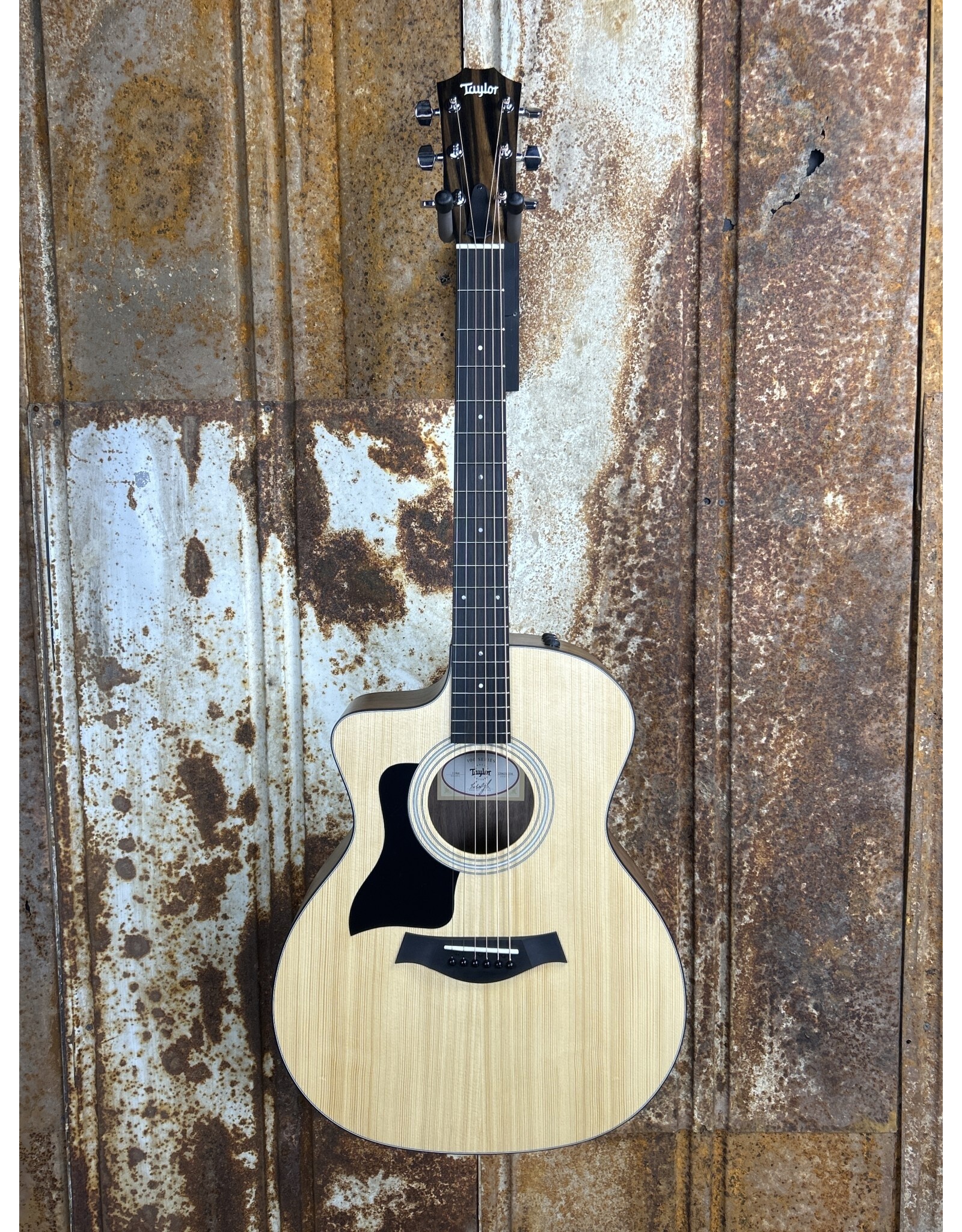 Taylor 114ce Grand Auditorium (Layered Walnut) - Backwoods Guitar