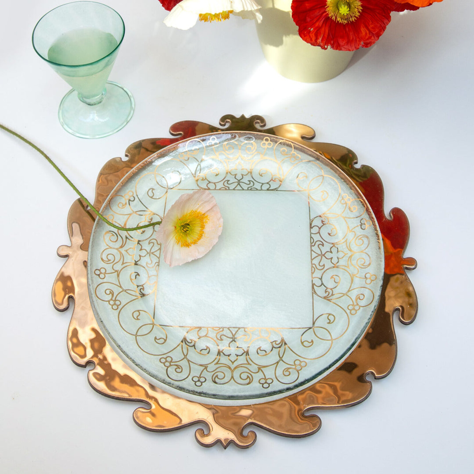Rococo Round Buffet Plate