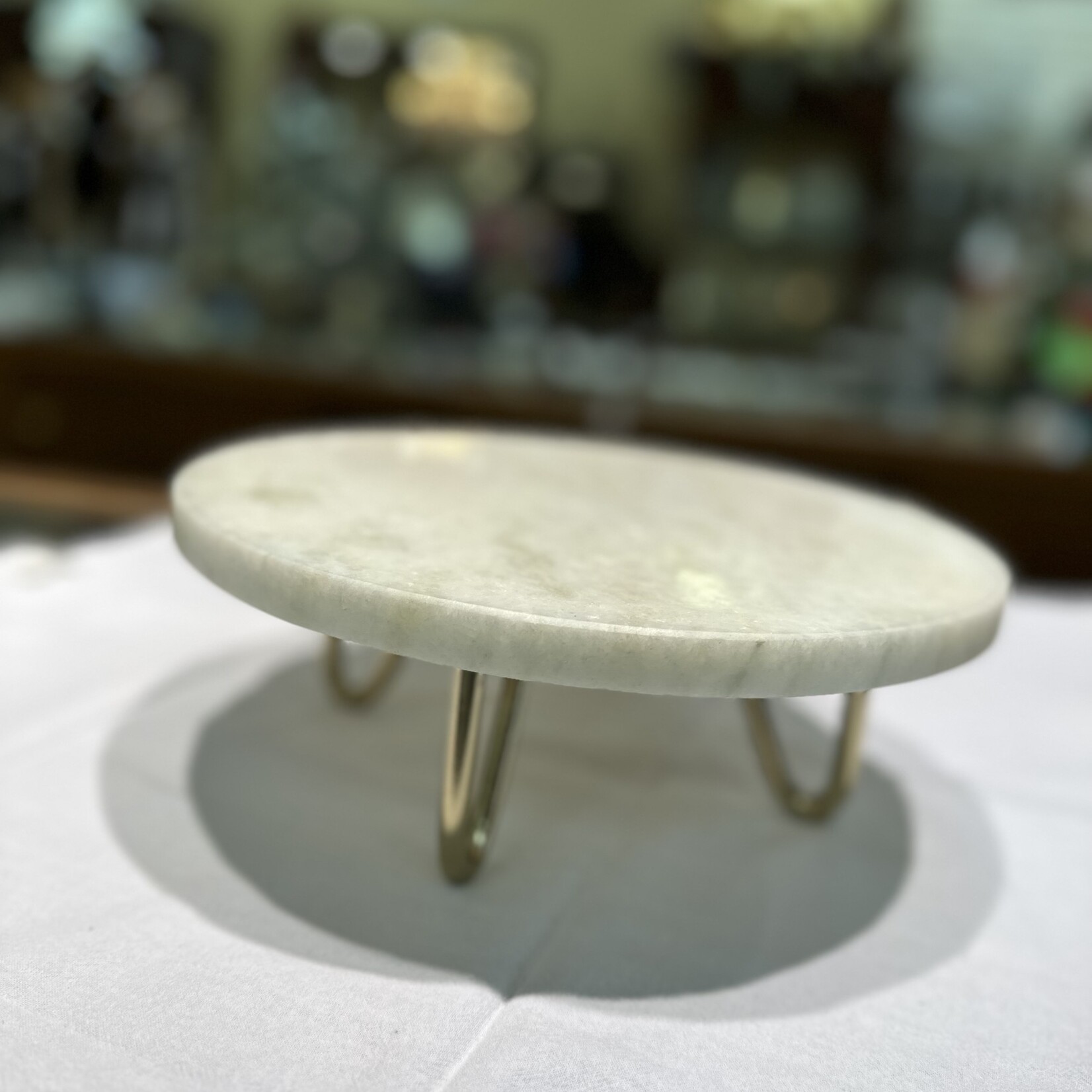 CAKE PLATE GOLD STAND Betty's Birdsall Jewelry, Fine Gifts & Accents