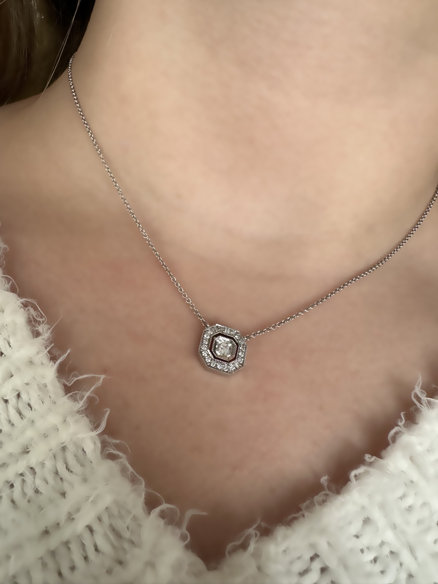 14k White Gold Asher Cut Diamond Necklace .25ct Center .17ct Rd Betty