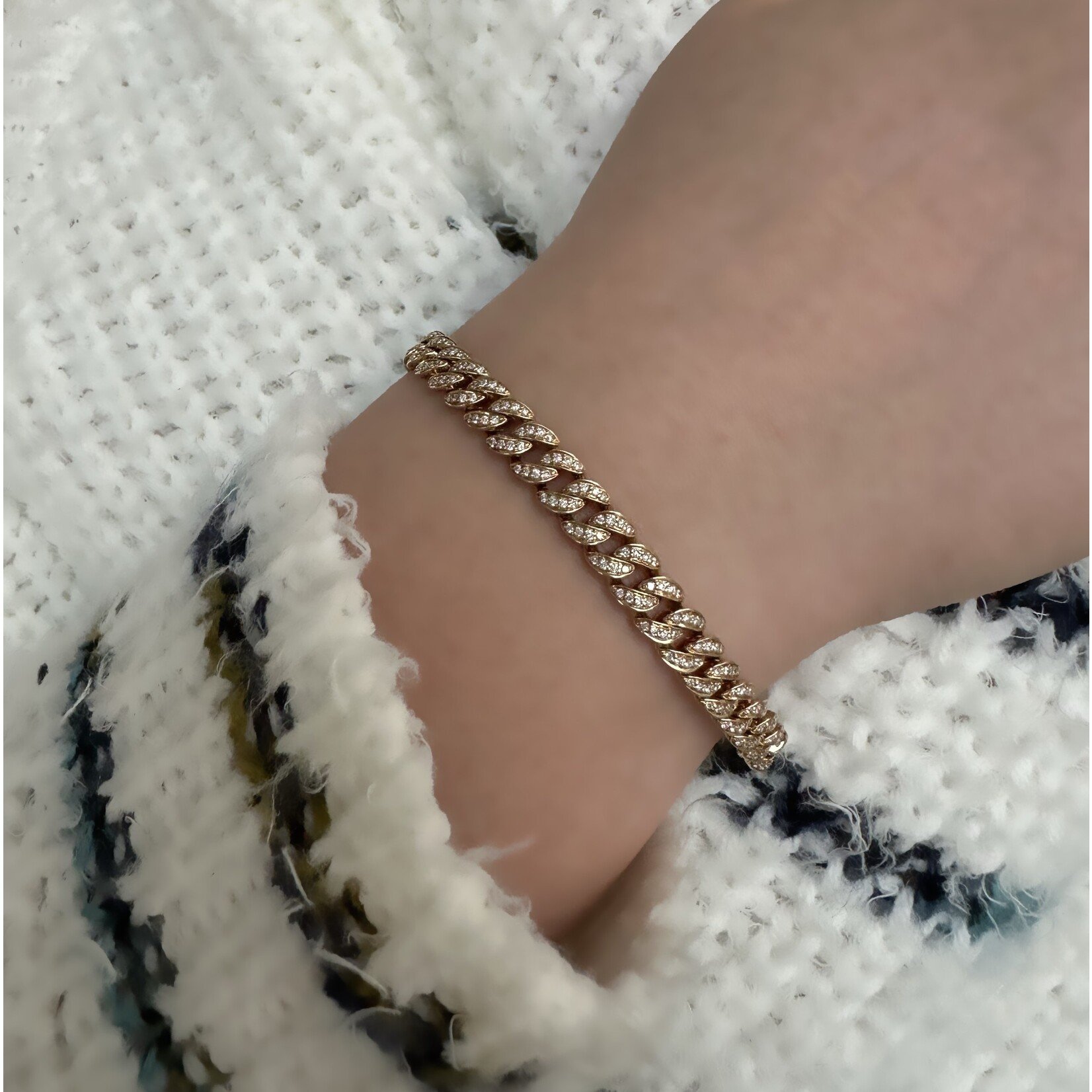 14k Yellow Gold Diamond Cuban Bracelet