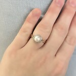 10k White Gold Freshwater Pearl & Diamond Ring