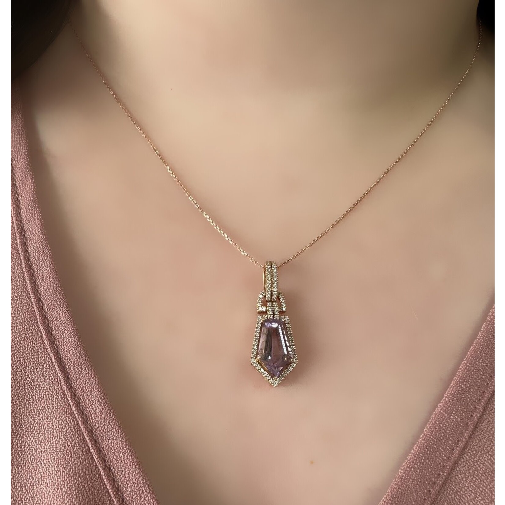 18k Rose Gold Amethyst & Diamond Pendant