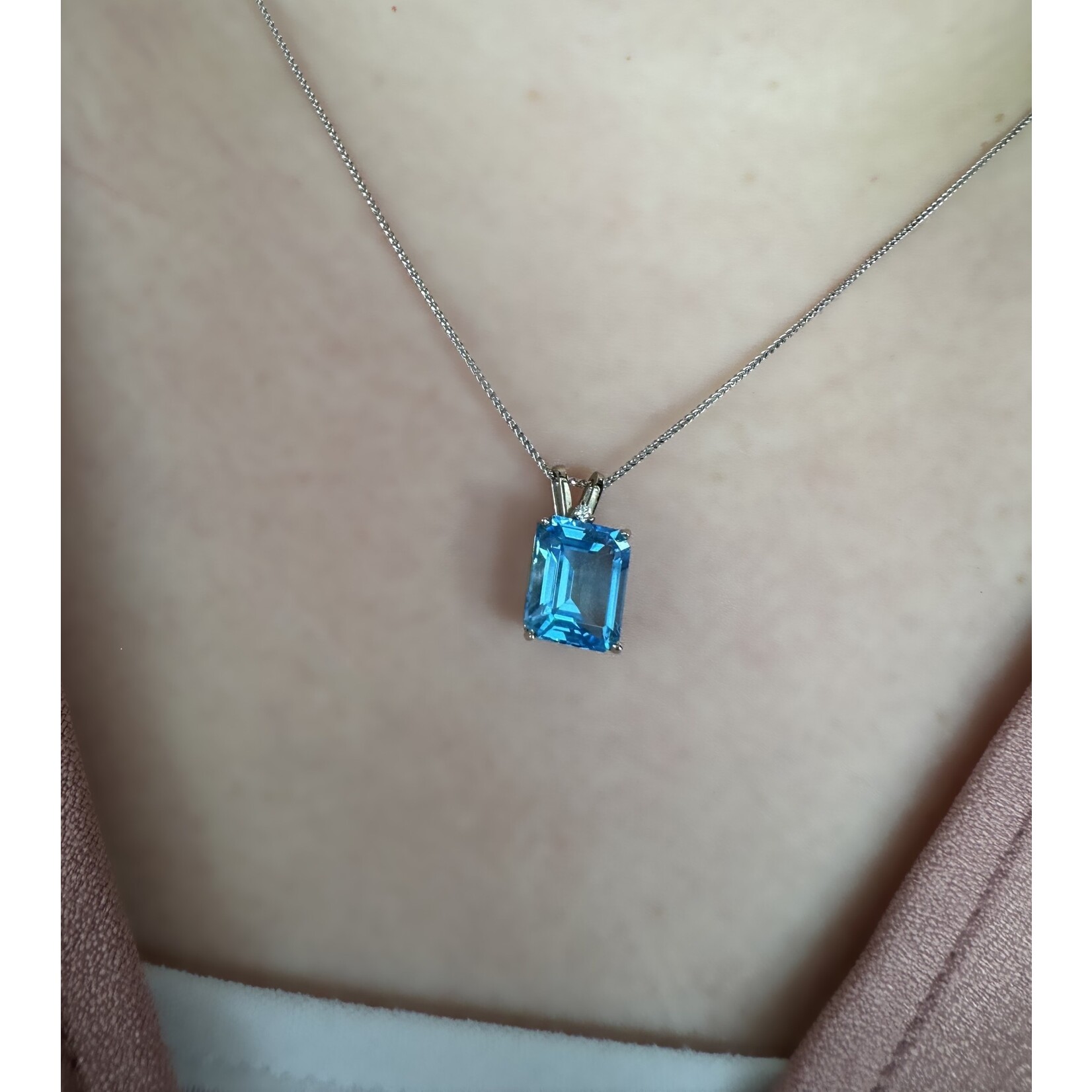 14k White Gold Blue Topaz & Diamond Pendant