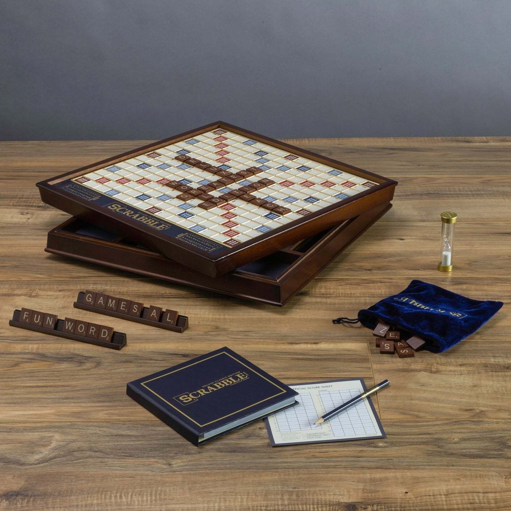 Scrabble Deluxe Edition