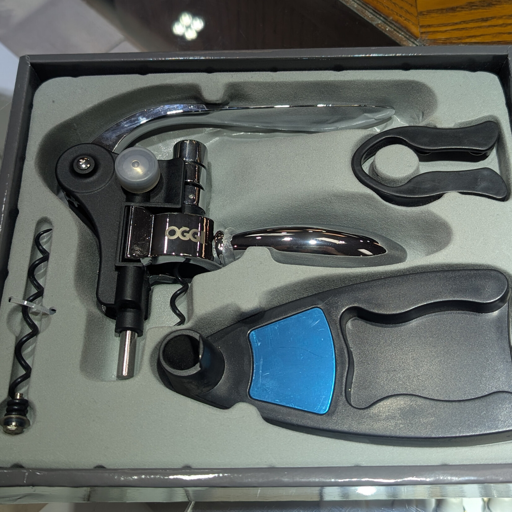 4PC WINE BOTTLE OPENER SET