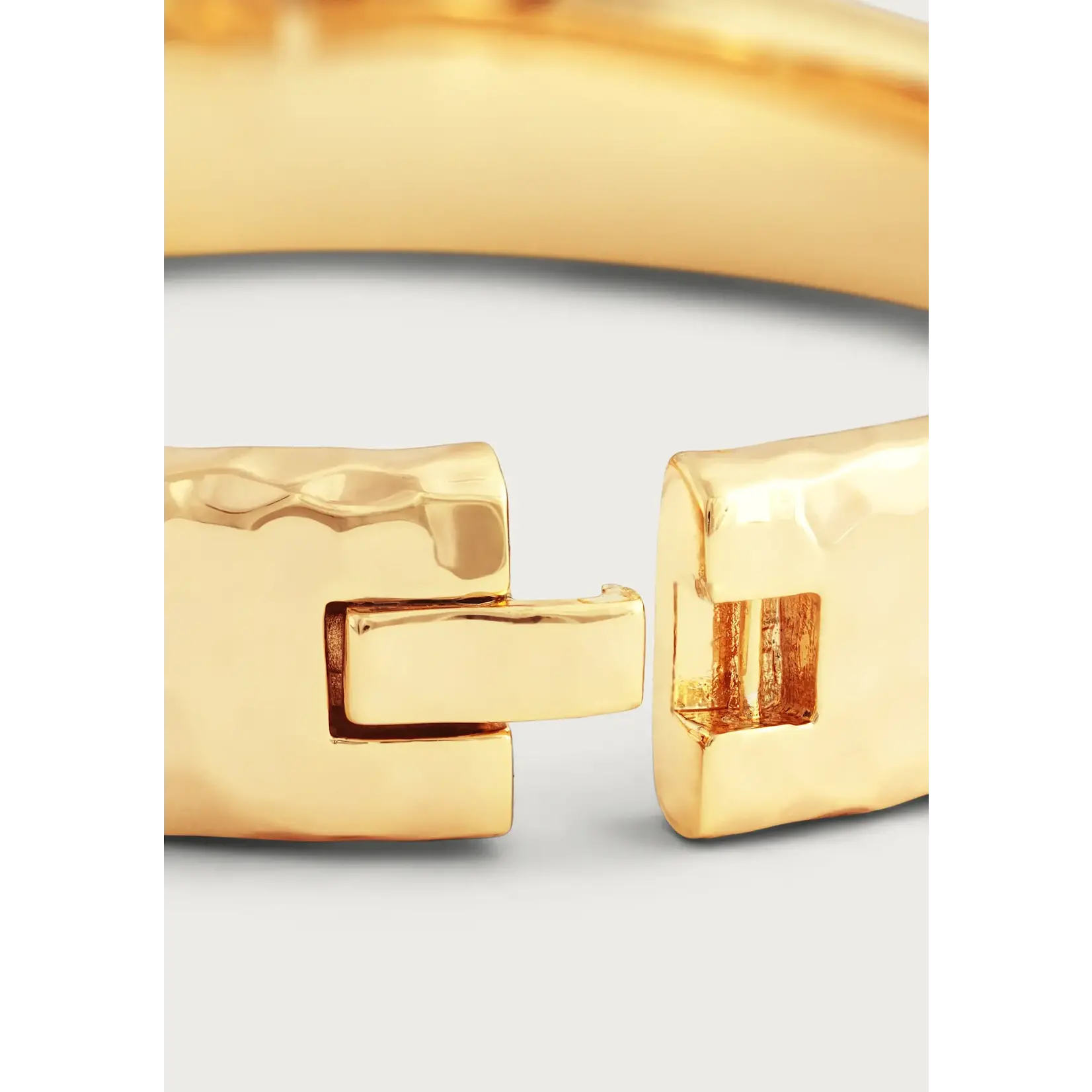 Farrier Wide Hinged Bangle