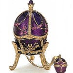 Royal Egg Box with Pendant