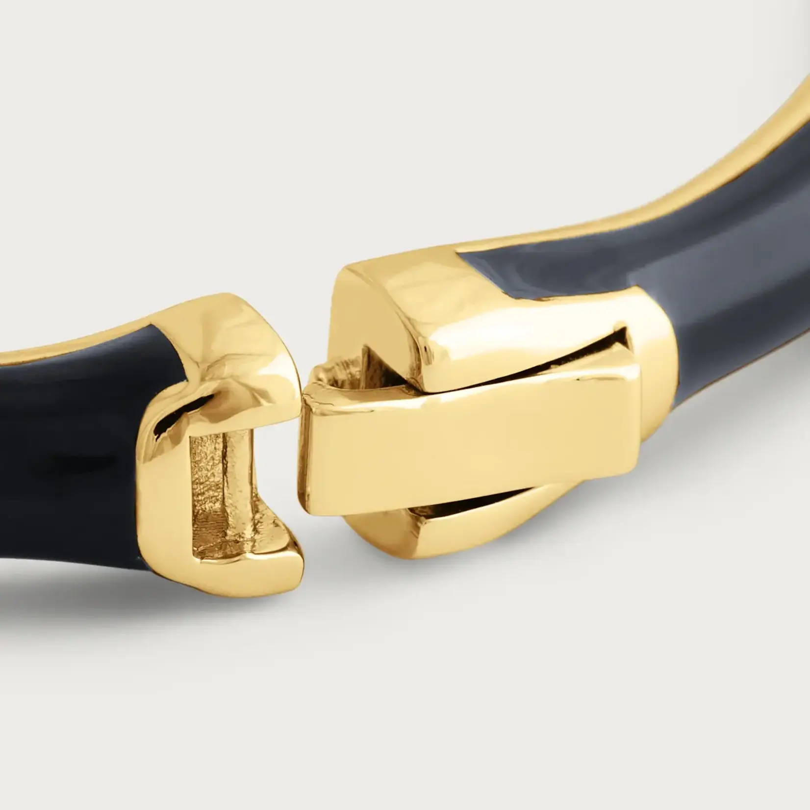 Black Bamboo Enameled Hinged Bangle