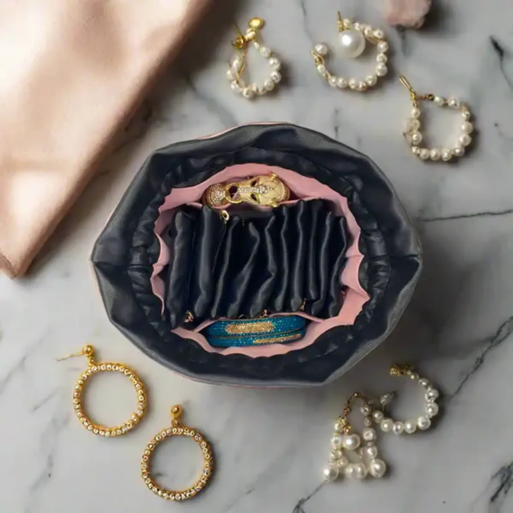 Ultra Jewelry Case Midnight Quilted