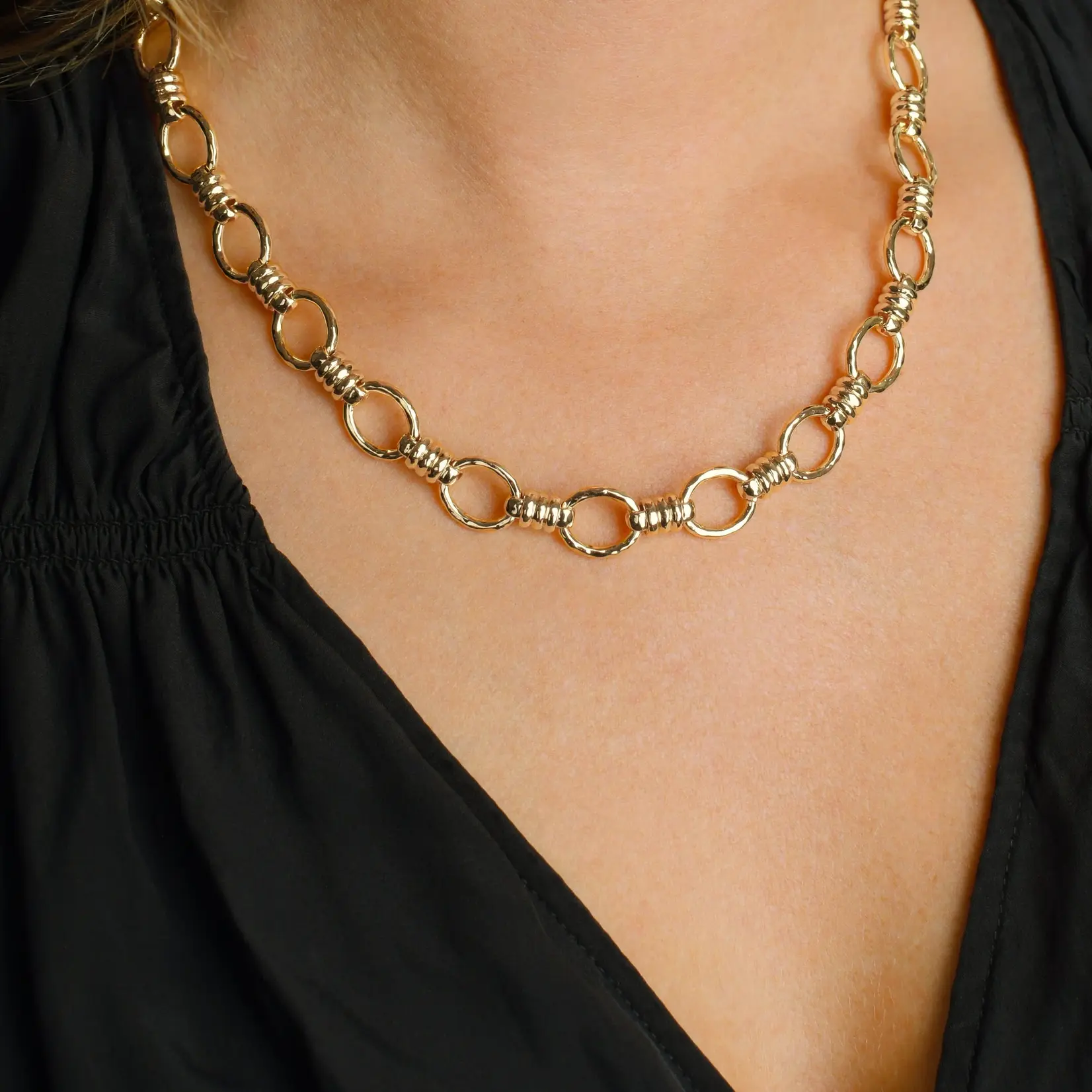 Neptune Chain Necklace