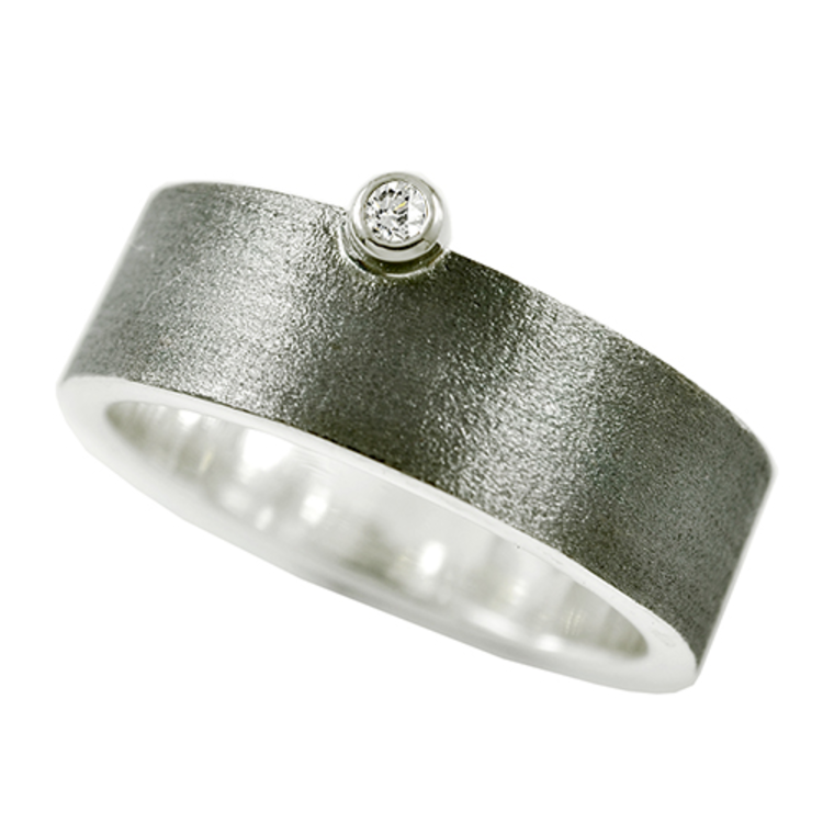 rings carbon minimal with diamond