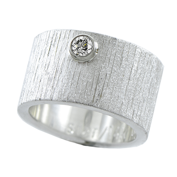 rings hydrogen minimal with 0.20 diamond vertical scratch