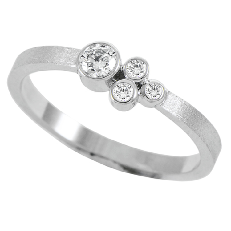 rings 0.14ct diamond mini gap