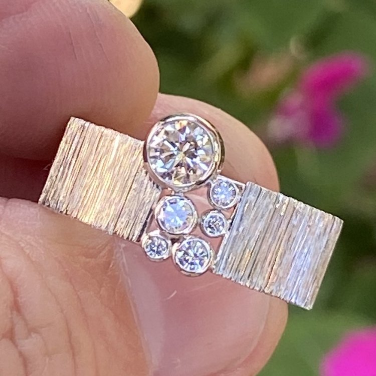 gap 0.51ct round brilliant diamond gap