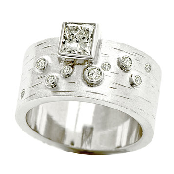 fade 1.05ct. princess diamond fade