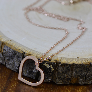 minimal 14k gold minimal heart pendant