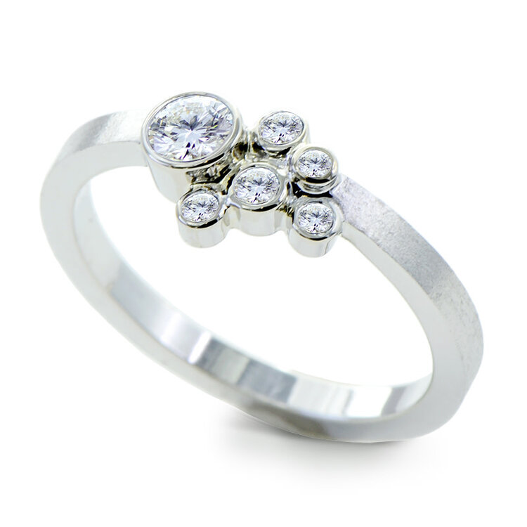 gap 0.28ct round diamond 14k white mini gap