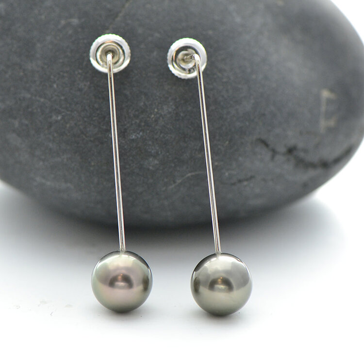 minimal 14kw tahitian south sea pearl drops
