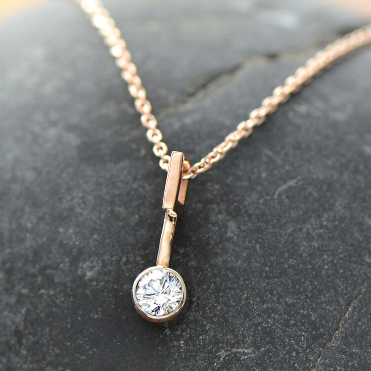 necklaces 0.25ct diamond minimal pendant