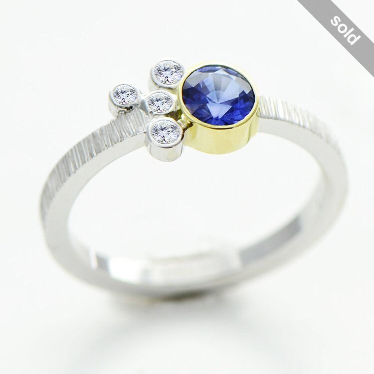 gap 0.50ct ceylon blue sapphire mini gap