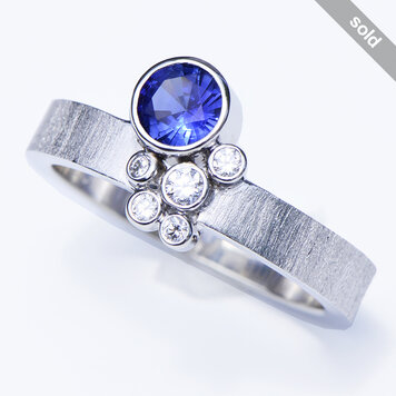 gap 0.70ct ceylon blue sapphire mini gap