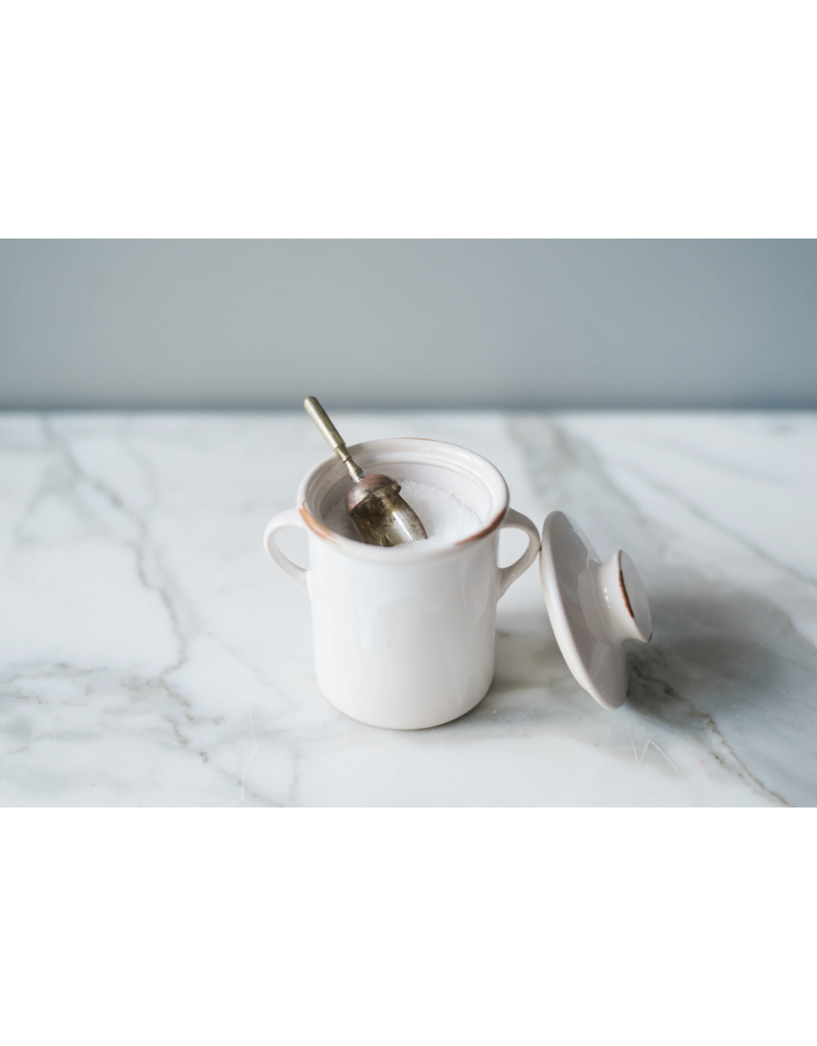 Etú Exposed Edge Salt Cellar