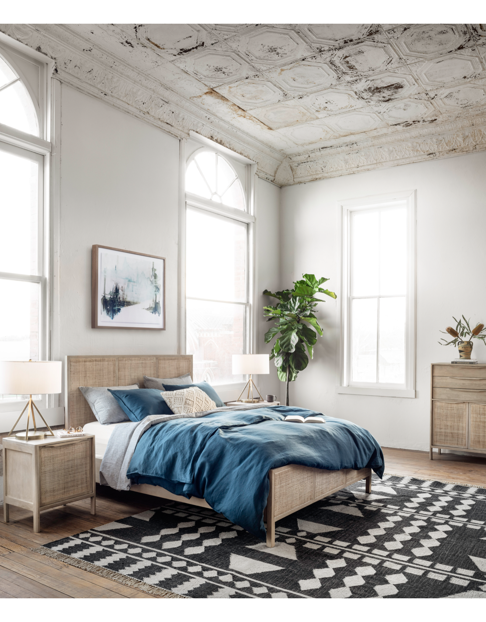 Sydney King Bed in Natural