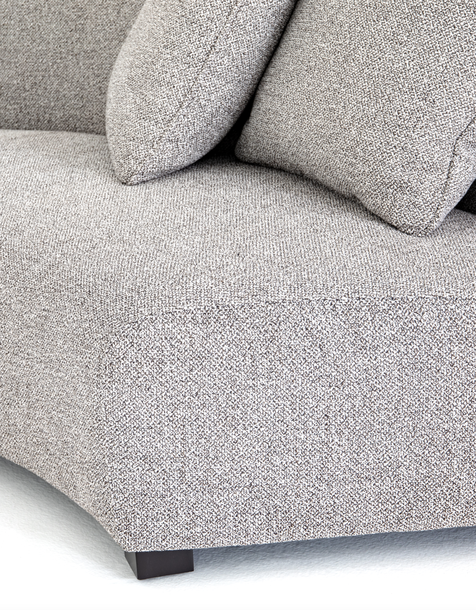 Liam 2 Piece Sectional in Astor Ink