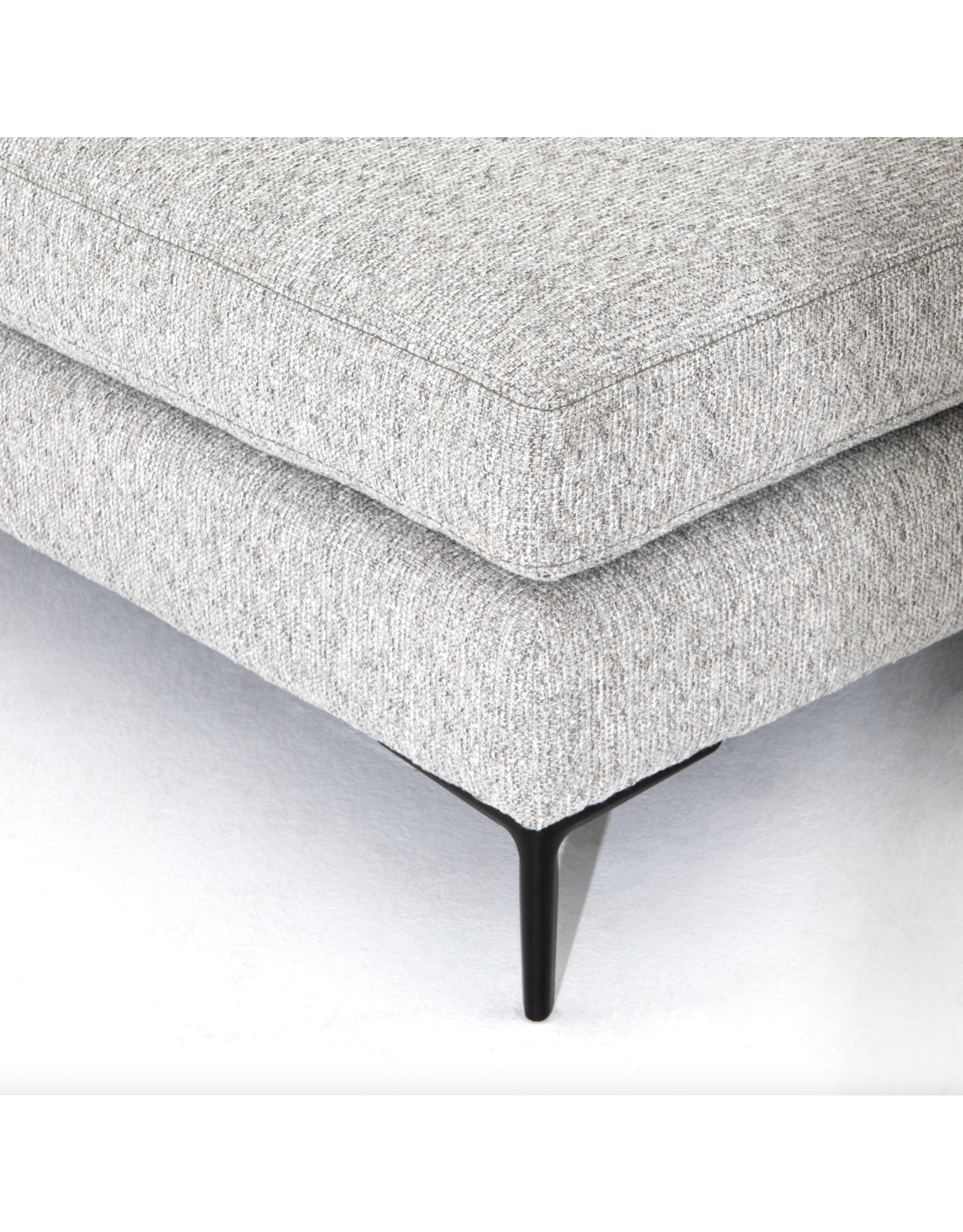 Madeline 2 Piece Sectional in Lashon Fog