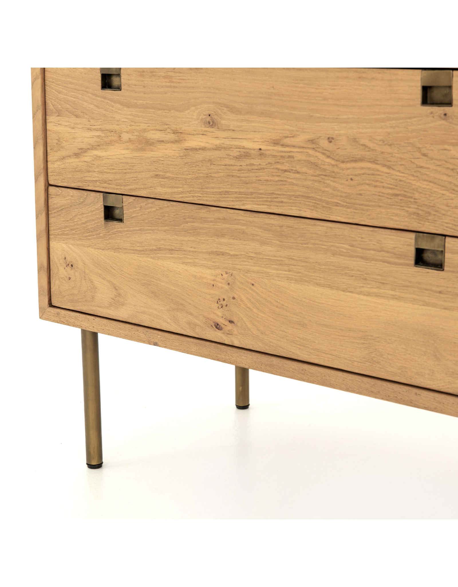 Carlisle 6 Drawer Dresser in Natural Oak